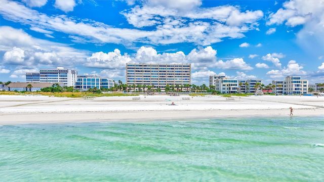 6140 MIDNIGHT PASS ROAD 904, Sarasota, FL 34242