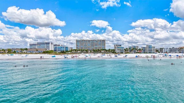 6140 MIDNIGHT PASS ROAD 904, Sarasota, FL 34242