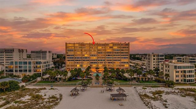 6140 MIDNIGHT PASS ROAD 904, Sarasota, FL 34242