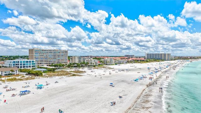 6140 MIDNIGHT PASS ROAD 904, Sarasota, FL 34242