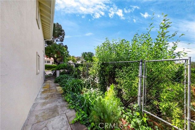 27402 Larchbluff, Rancho Palos Verdes, CA 90275