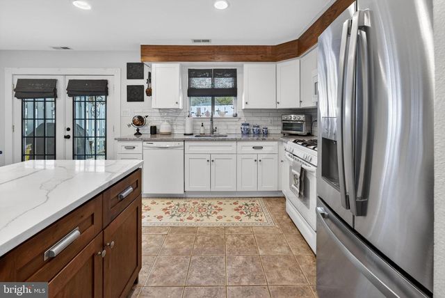 213 BALIN CT, Mantua, NJ 08051