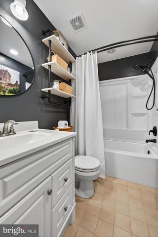 213 BALIN CT, Mantua, NJ 08051