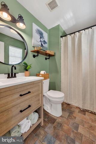 213 BALIN CT, Mantua, NJ 08051