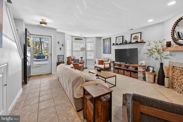 213 BALIN CT, Mantua, NJ 08051