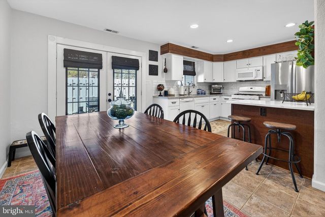 213 BALIN CT, Mantua, NJ 08051