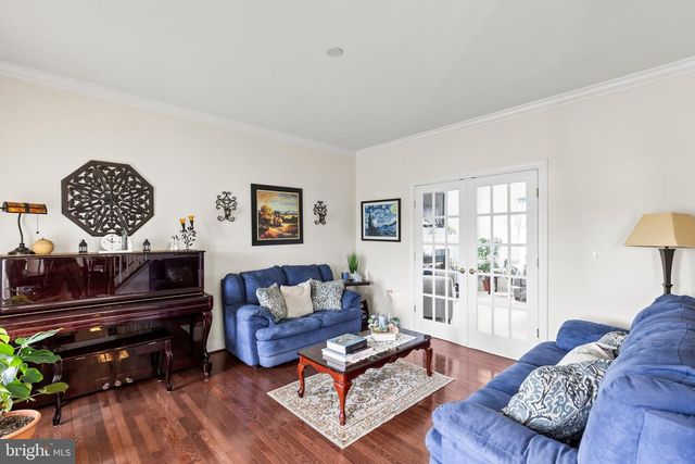 4875 ARNOLD RD, Glenville, PA 17329