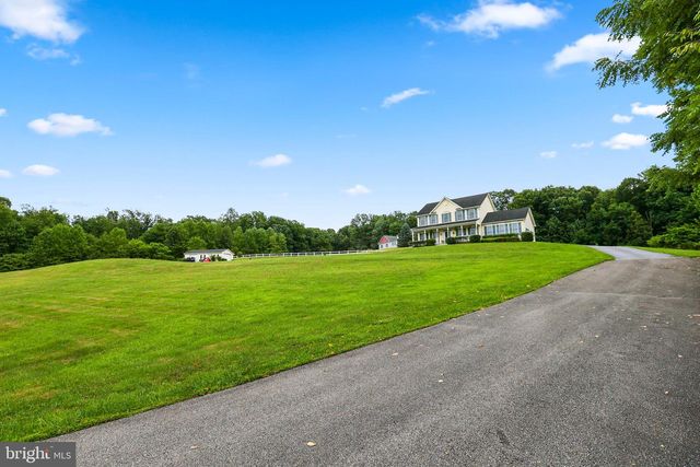 4875 ARNOLD RD, Glenville, PA 17329
