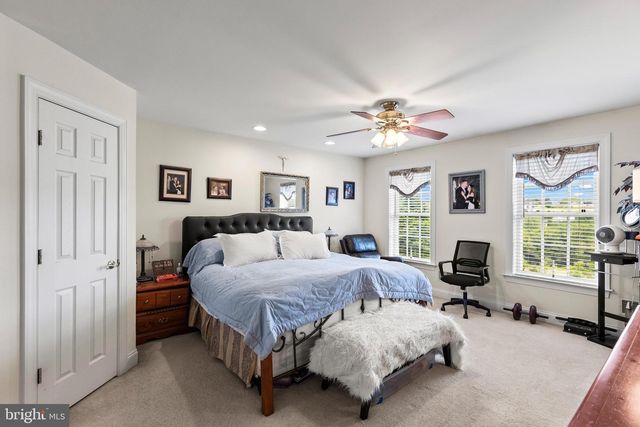 4875 ARNOLD RD, Glenville, PA 17329