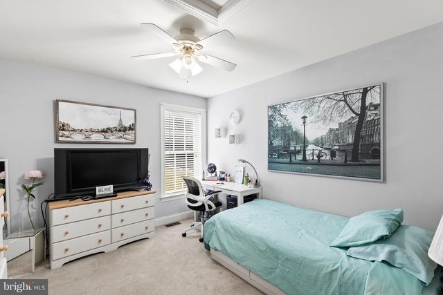 4875 ARNOLD RD, Glenville, PA 17329