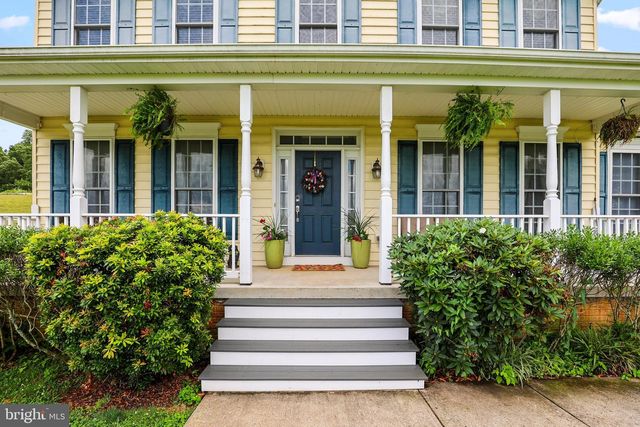 4875 ARNOLD RD, Glenville, PA 17329