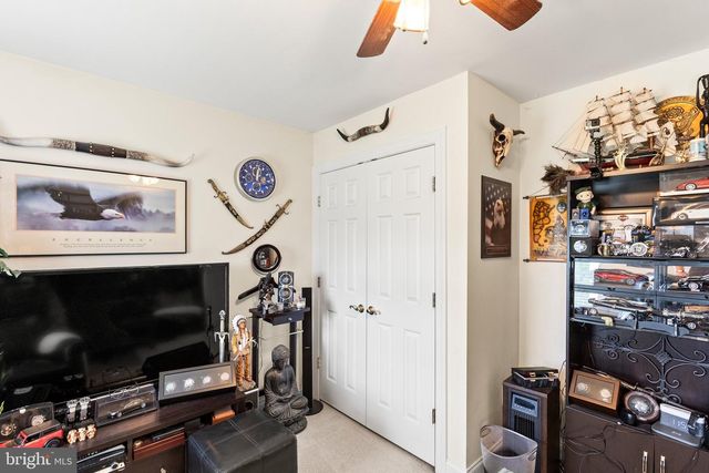 4875 ARNOLD RD, Glenville, PA 17329
