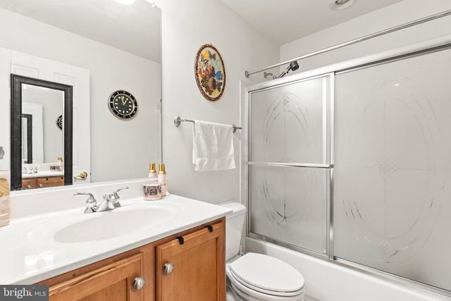 4875 ARNOLD RD, Glenville, PA 17329