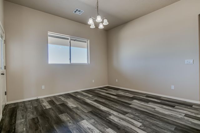 32 2nd Street NE, Rio Rancho, NM 87124