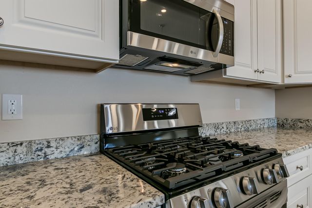 32 2nd Street NE, Rio Rancho, NM 87124