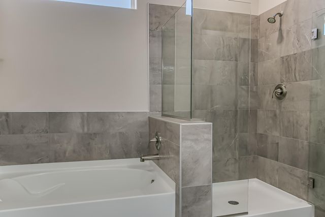 32 2nd Street NE, Rio Rancho, NM 87124