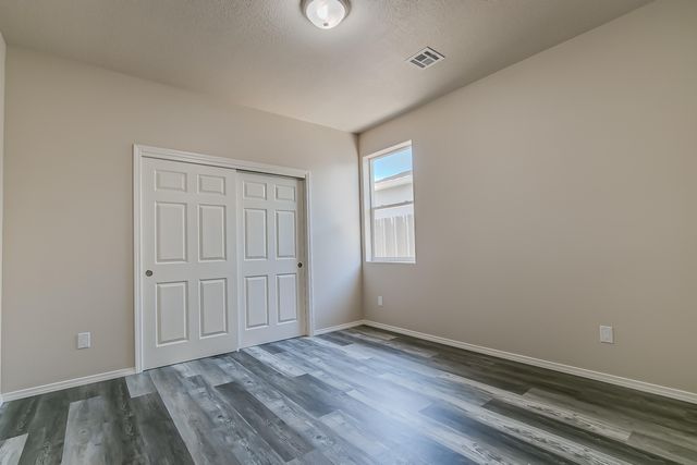 32 2nd Street NE, Rio Rancho, NM 87124