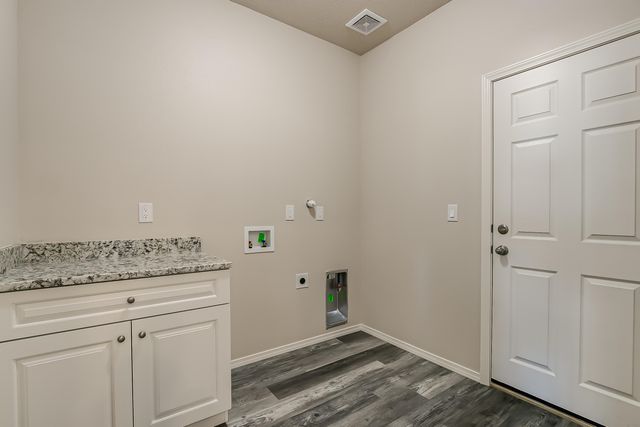 32 2nd Street NE, Rio Rancho, NM 87124
