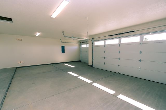 32 2nd Street NE, Rio Rancho, NM 87124