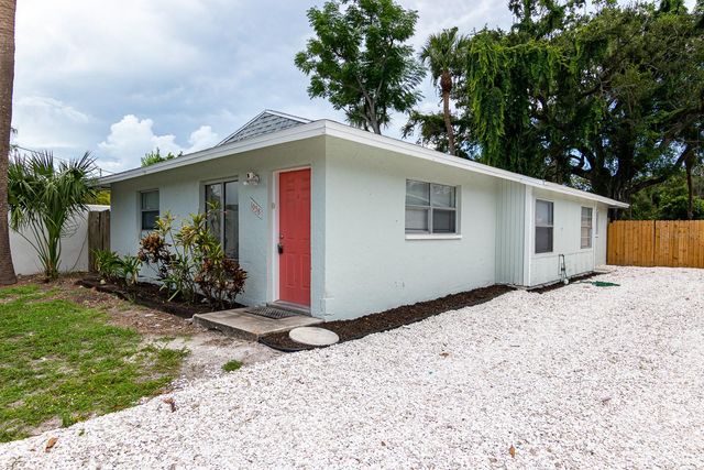 1038 25TH STREET, Sarasota, FL 34234