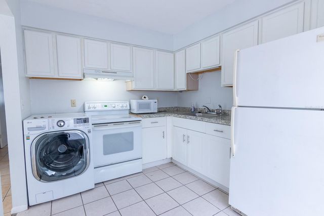 1038 25TH STREET, Sarasota, FL 34234