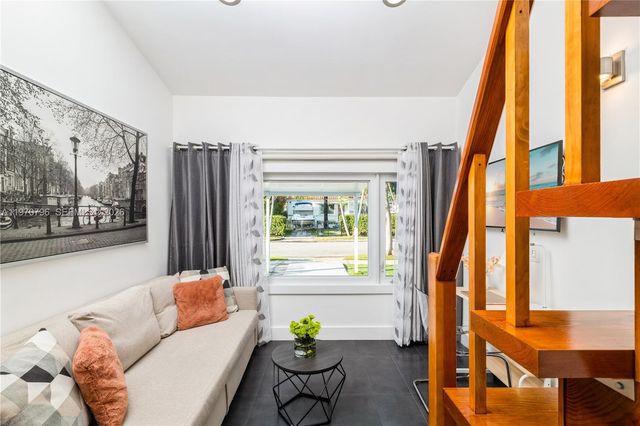 1880 SW 15th St 1, Miami, FL 33145