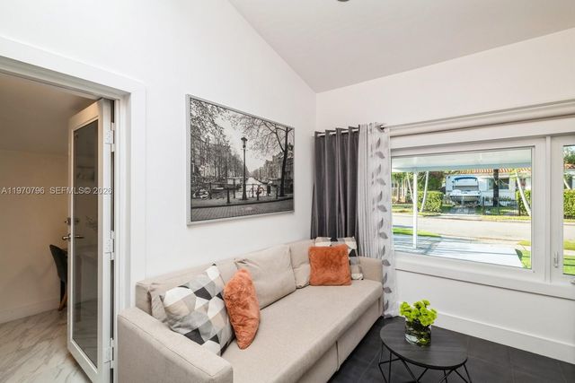 1880 SW 15th St 1, Miami, FL 33145