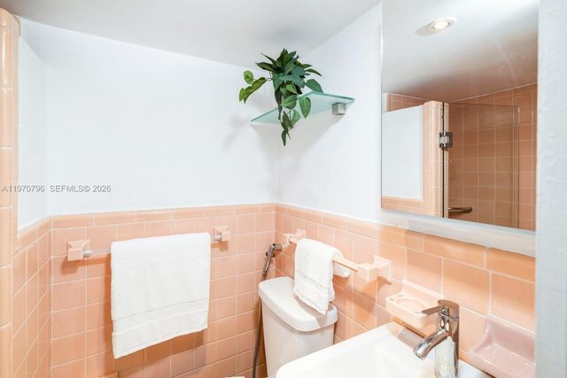 1880 SW 15th St 1, Miami, FL 33145