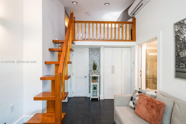 1880 SW 15th St 1, Miami, FL 33145