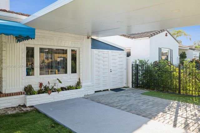 1880 SW 15th St 1, Miami, FL 33145