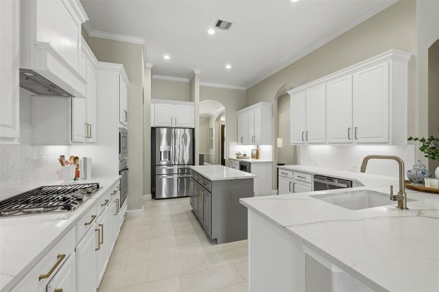 6718 Honeycrest Lane, Spring, TX 77389