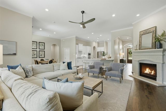 6718 Honeycrest Lane, Spring, TX 77389