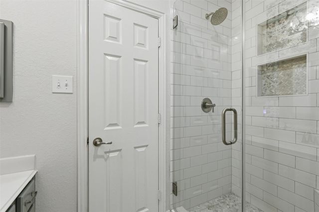 6718 Honeycrest Lane, Spring, TX 77389