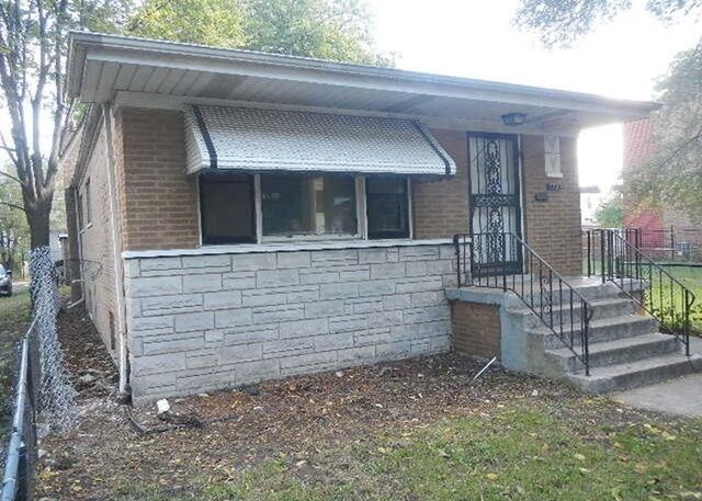 7737 S Champlain Avenue, Chicago, IL 60619