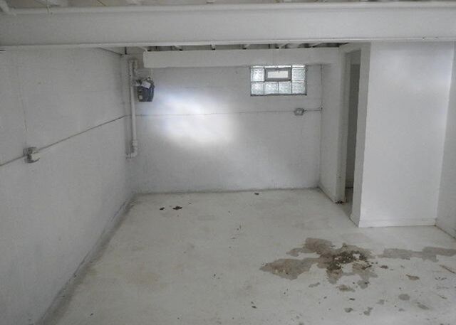 7737 S Champlain Avenue, Chicago, IL 60619