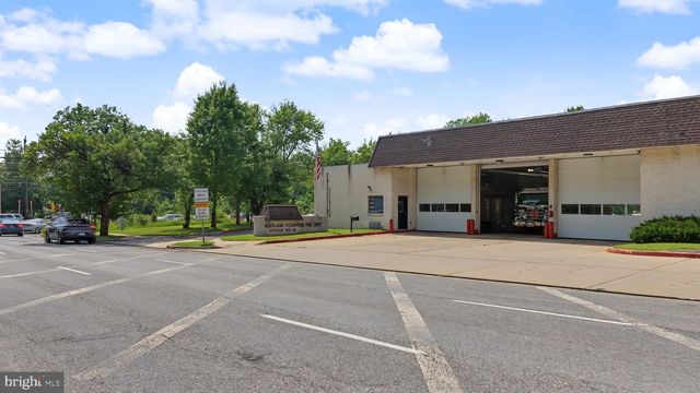 10411 CAMPUS WAY S, Upper Marlboro, MD 20774