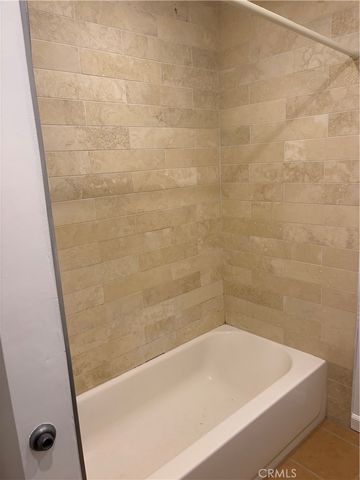 4619 W 3rd, Santa Ana, CA 92703