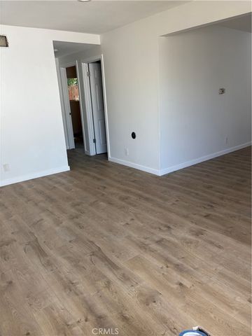 4619 W 3rd, Santa Ana, CA 92703