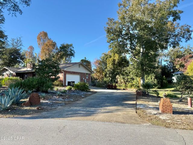 7425 Chipewa Street, Panama City, FL 32404