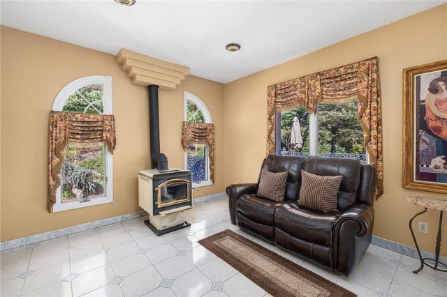 22 Brook View Drive, Scituate, RI 02831