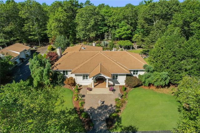 22 Brook View Drive, Scituate, RI 02831