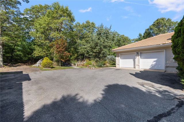 22 Brook View Drive, Scituate, RI 02831