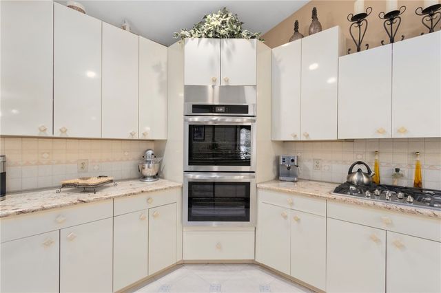 22 Brook View Drive, Scituate, RI 02831