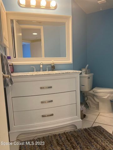 969 Sonesta Avenue NE 206, Palm Bay, FL 32905