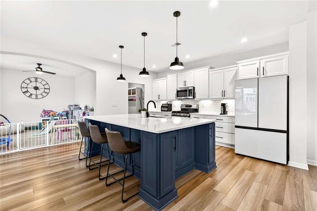 709 Michigan Circle, Hoschton, GA 30548