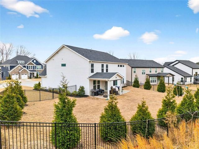 709 Michigan Circle, Hoschton, GA 30548