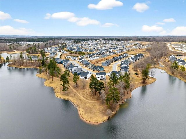 709 Michigan Circle, Hoschton, GA 30548