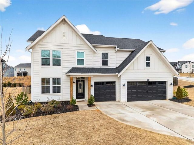 709 Michigan Circle, Hoschton, GA 30548