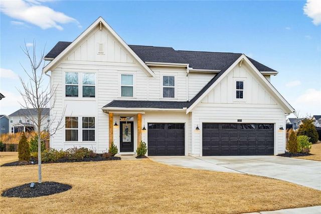 709 Michigan Circle, Hoschton, GA 30548