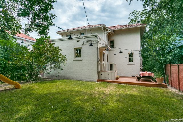 145 E Elsmere, San Antonio, TX 78212